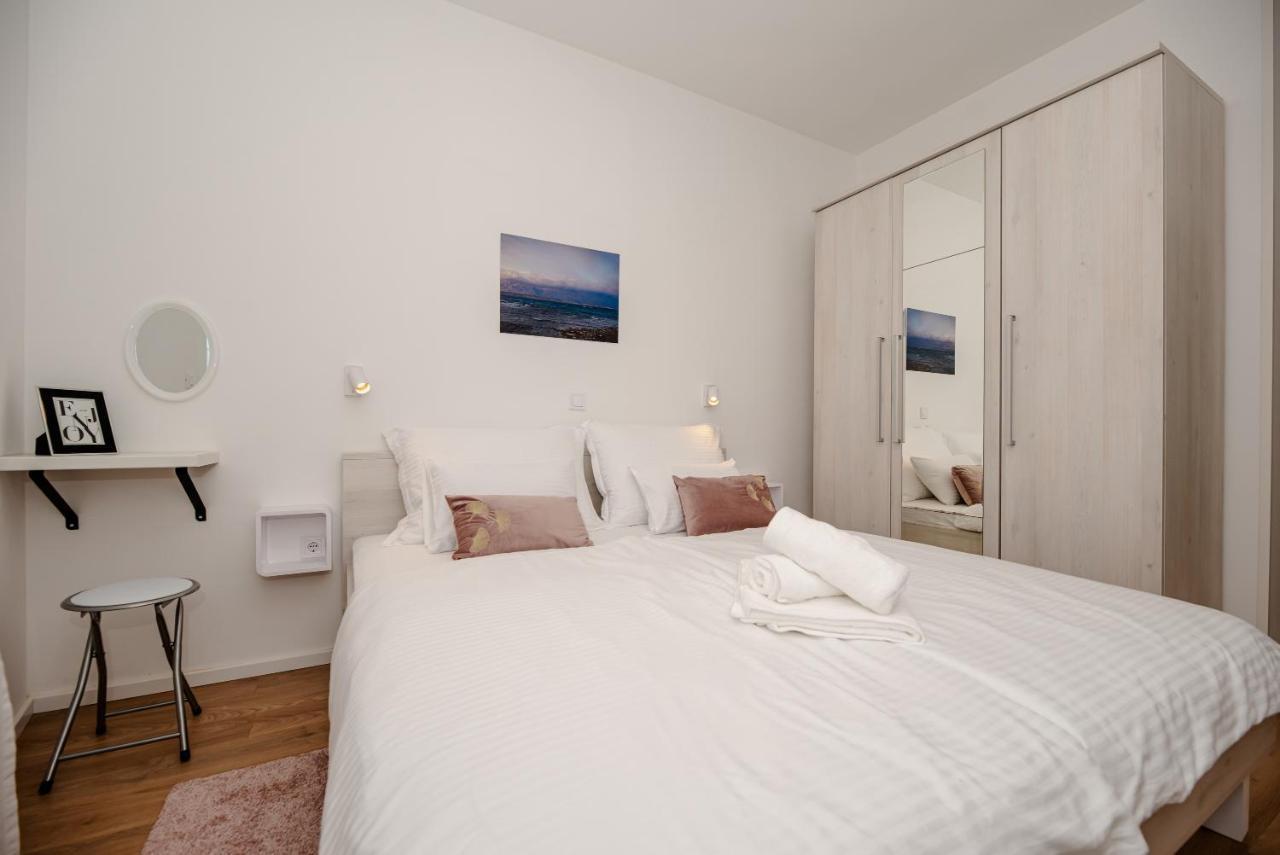 Villa Sportiva Zadar With Private Heated Pool Exterior photo
