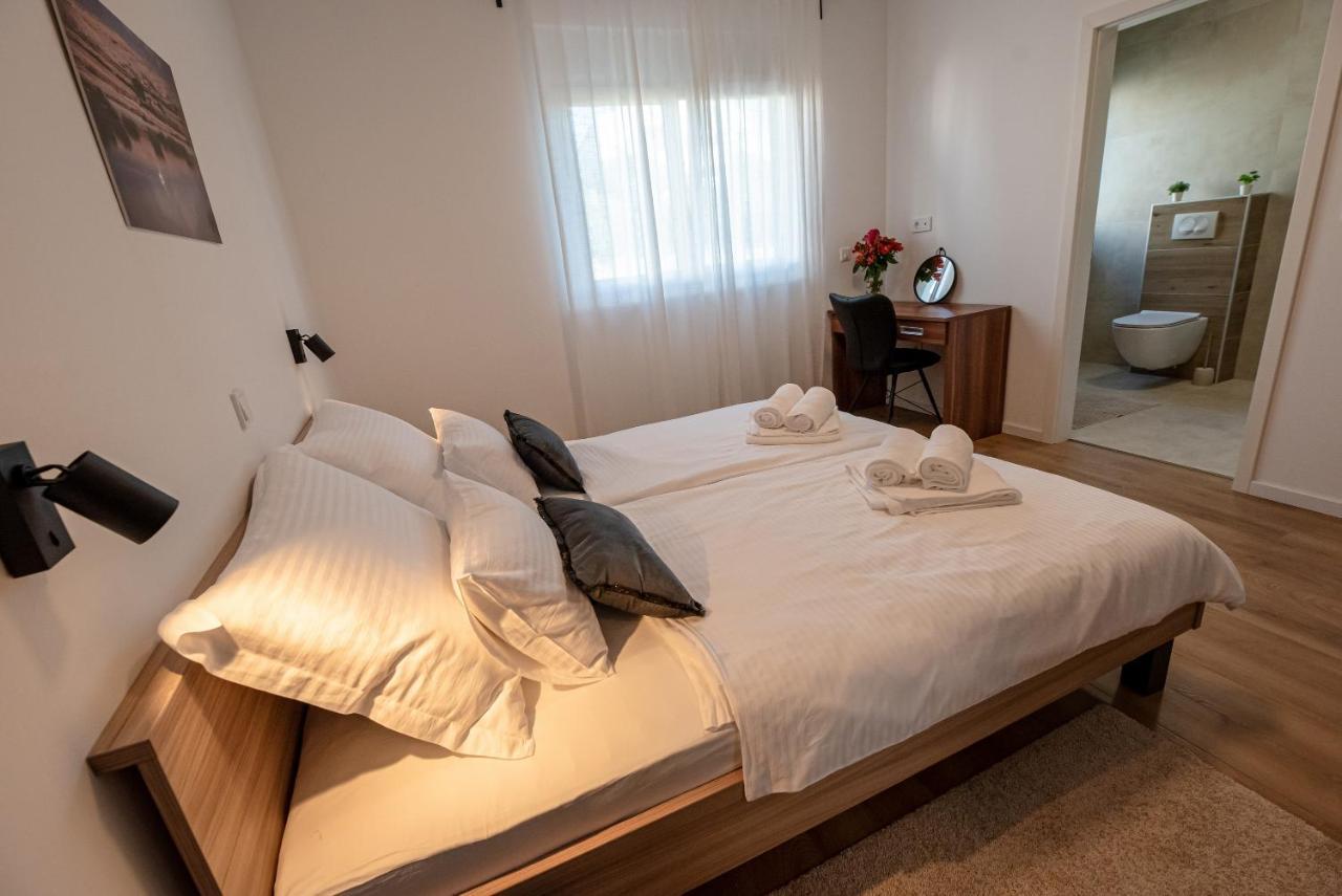 Villa Sportiva Zadar With Private Heated Pool Exterior photo