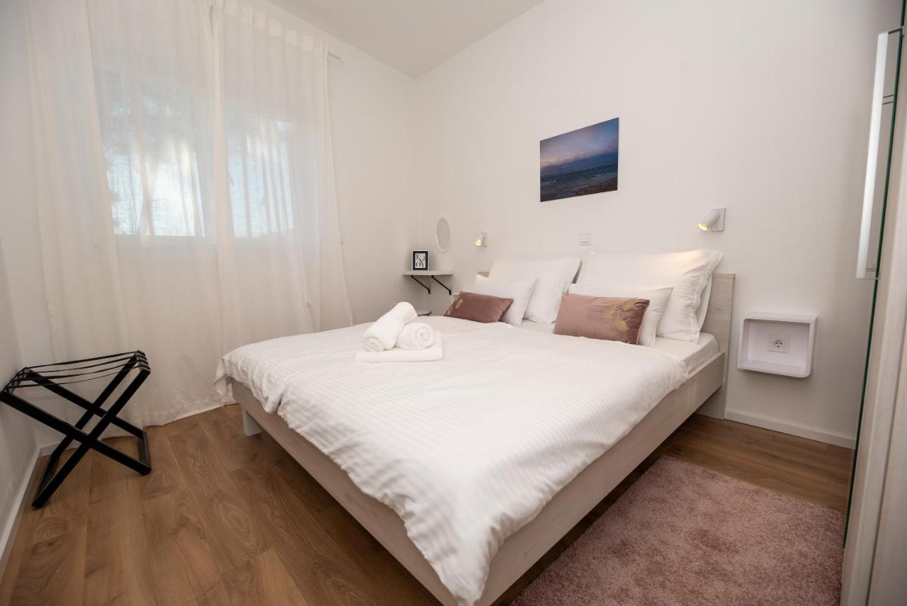 Villa Sportiva Zadar With Private Heated Pool Exterior photo