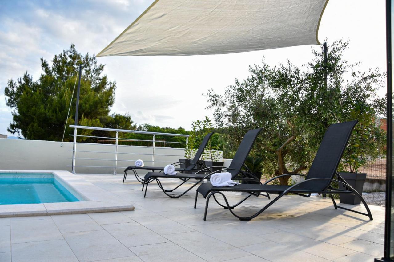 Villa Sportiva Zadar With Private Heated Pool Exterior photo